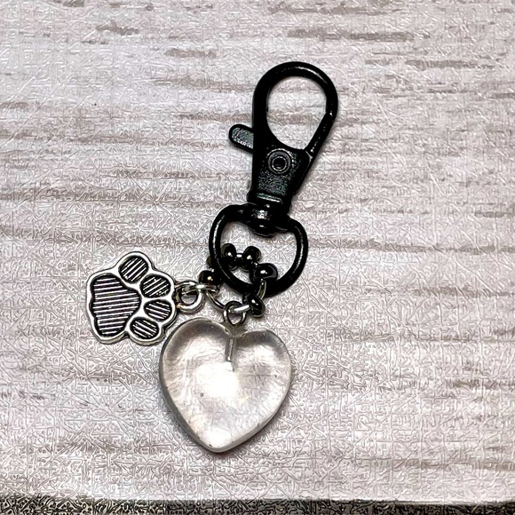 CCO REDUCED Clear Quartz Crystal Pet Charm Or Keychain Or Purse Toggle - Picture 2 of 10